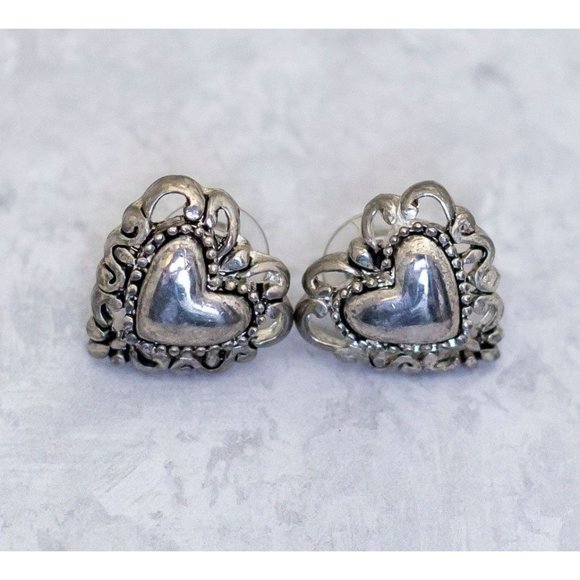 Vintage Silver Tone Earrings, Heart Earrings, Love Dainty Stud Earrings - CF1 - Picture 1 of 3